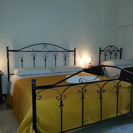 Couette-café Mercanti 3*